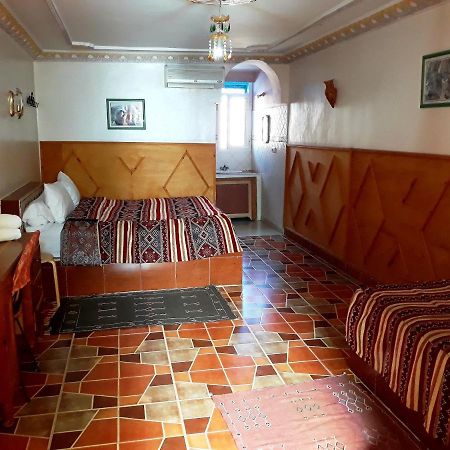 Ksar Timnay Hotel Aguelmous Esterno foto