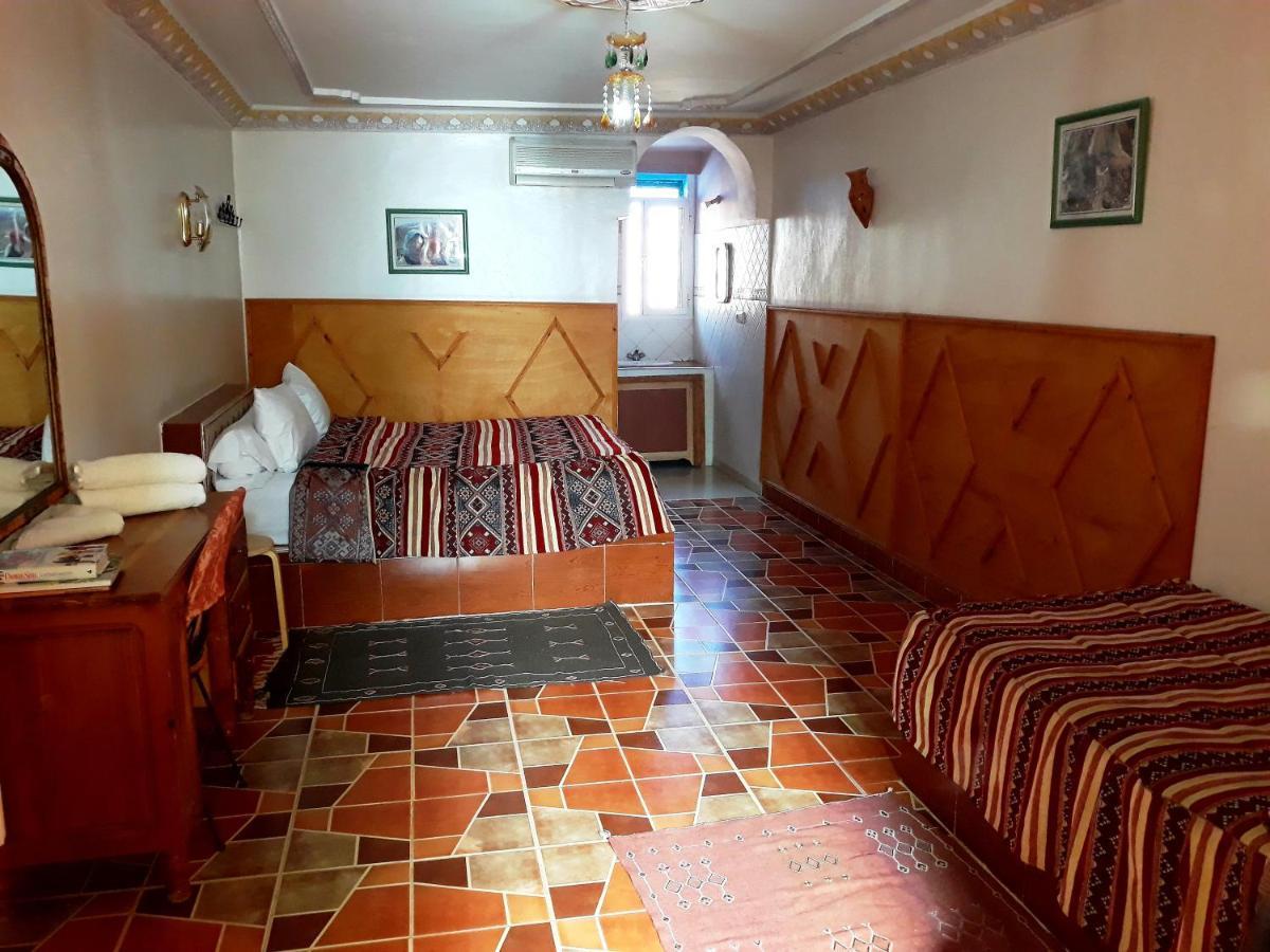 Ksar Timnay Hotel Aguelmous Esterno foto