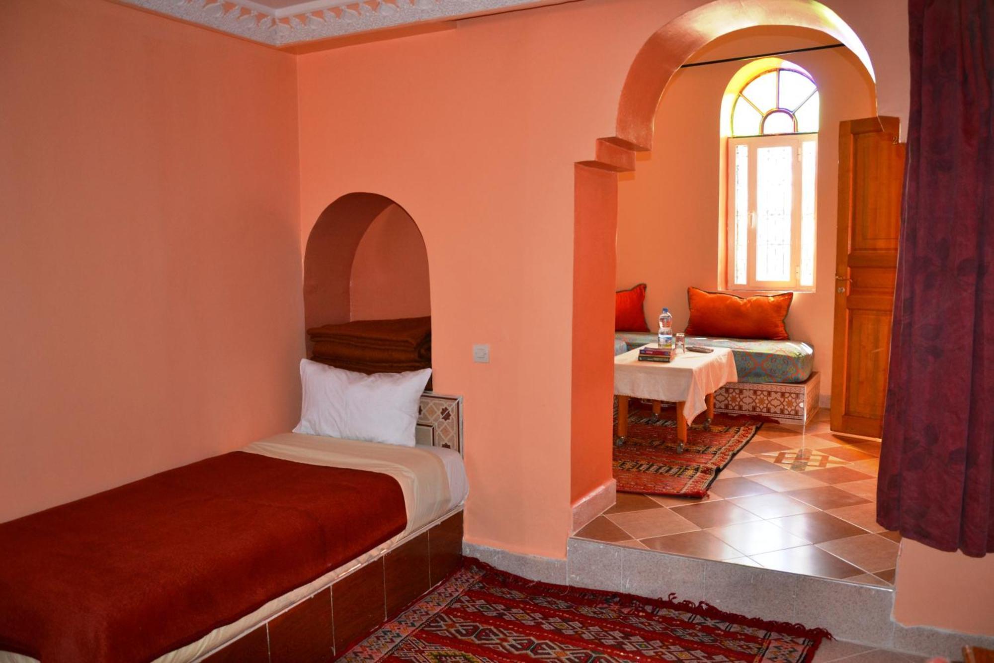 Ksar Timnay Hotel Aguelmous Esterno foto