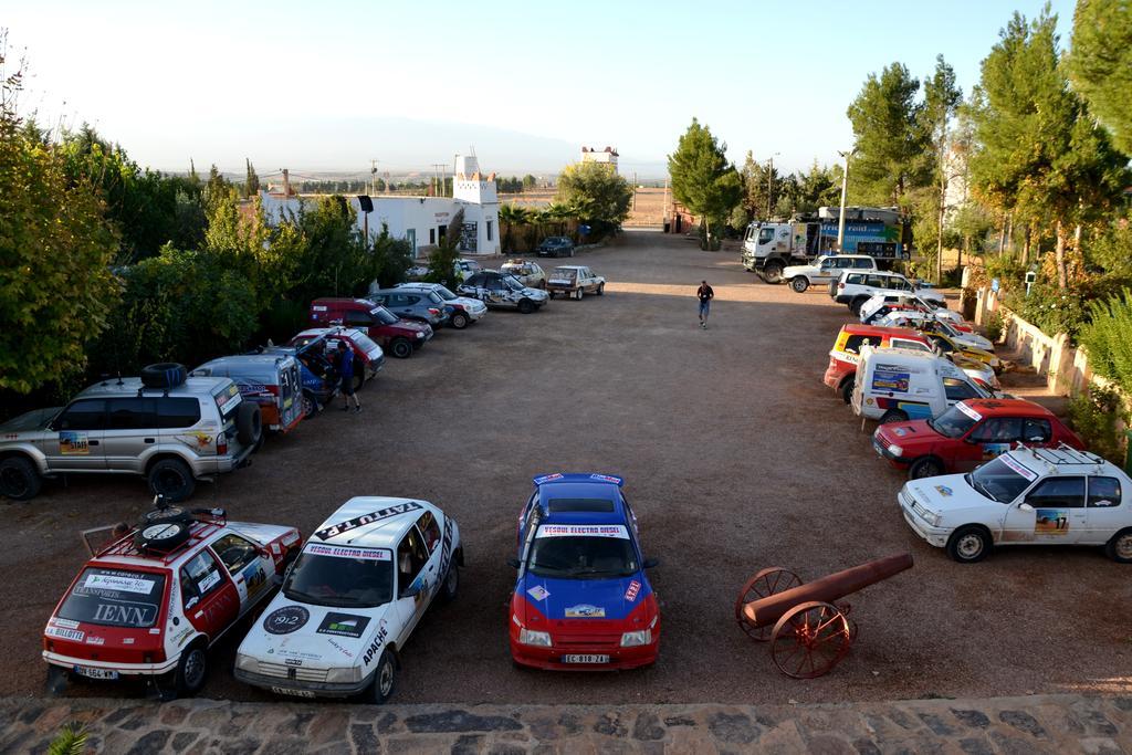 Ksar Timnay Hotel Aguelmous Esterno foto