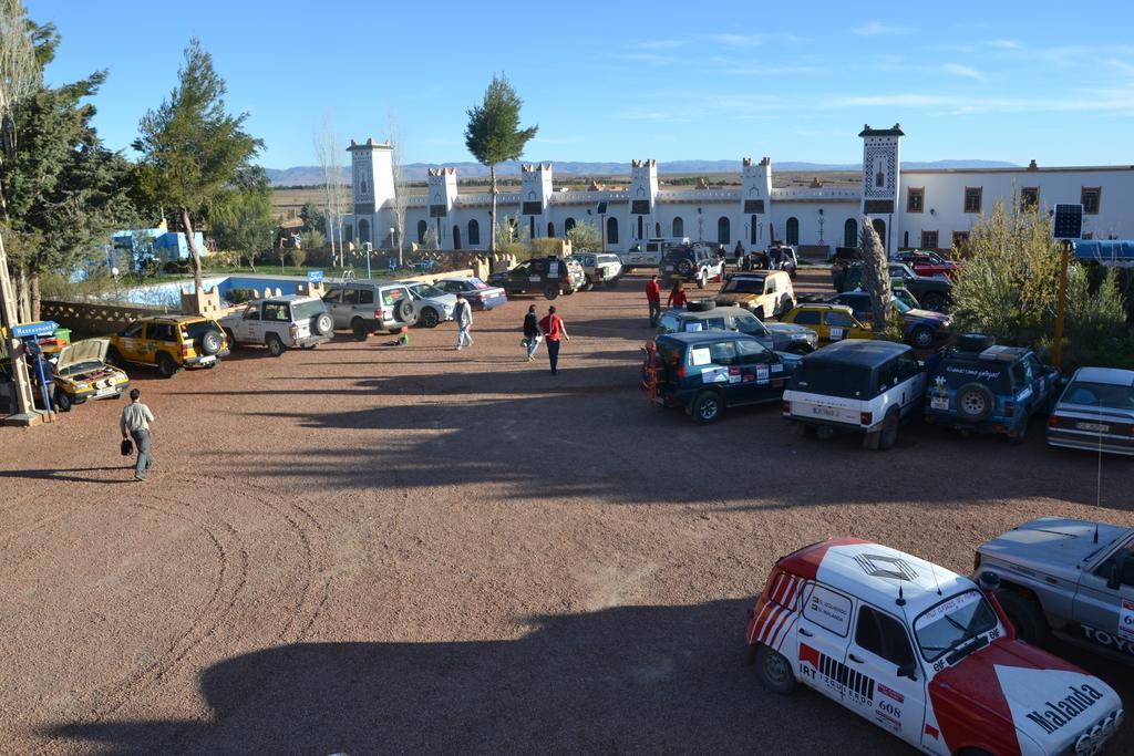 Ksar Timnay Hotel Aguelmous Esterno foto