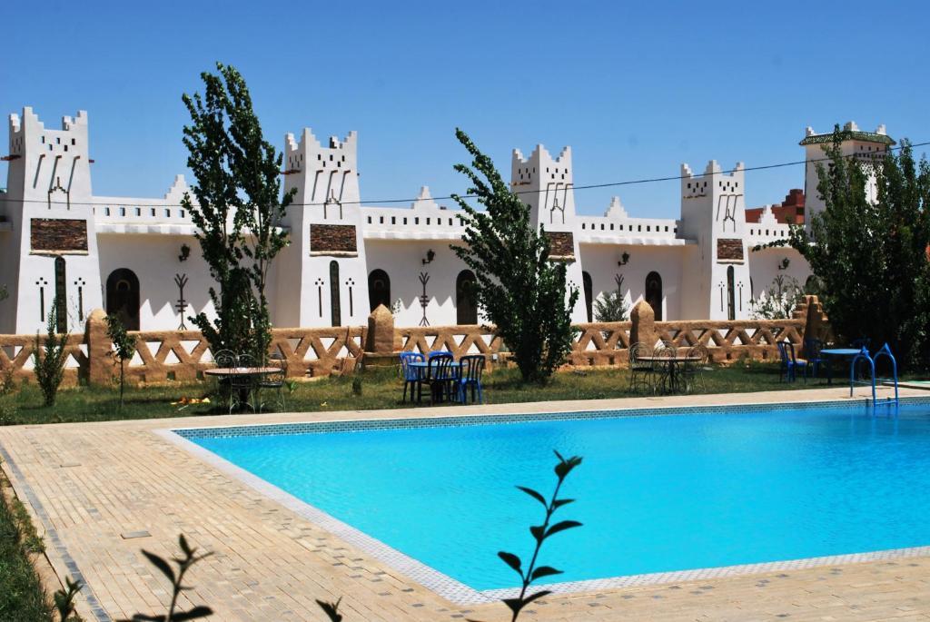 Ksar Timnay Hotel Aguelmous Esterno foto
